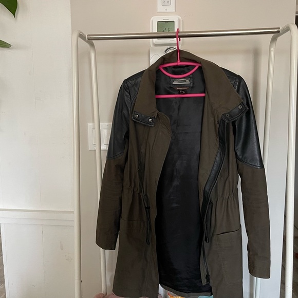 Genuine Lambs leather fall utility jacket - Danier Leather - Picture 2 of 6